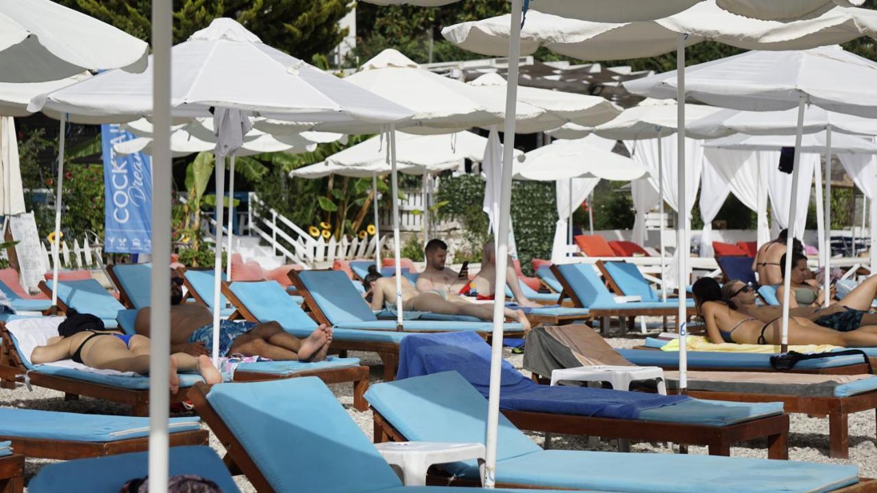 Cocktail&Dreams Hotel Saranda Exterior foto