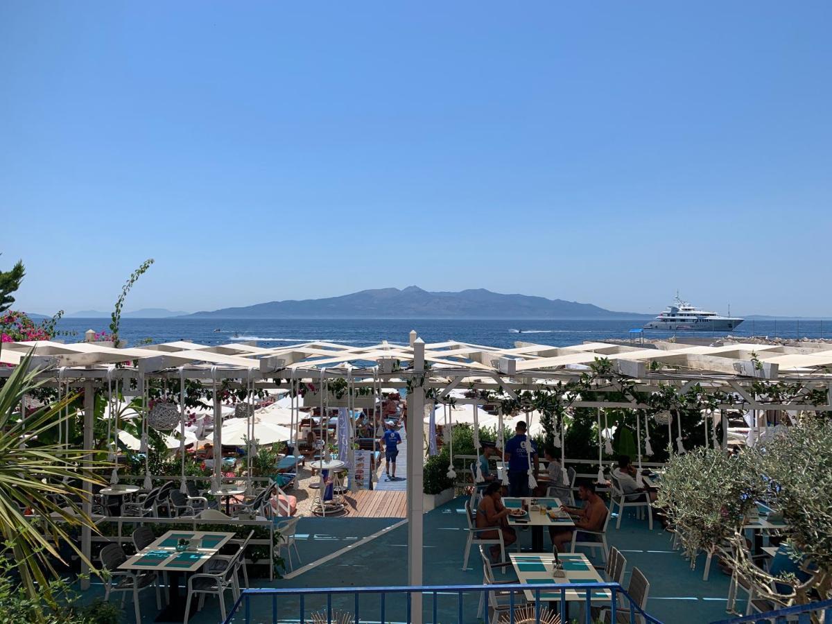 Cocktail&Dreams Hotel Saranda Exterior foto